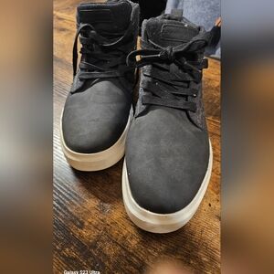 Perry Ellis Black low-high-top shoes